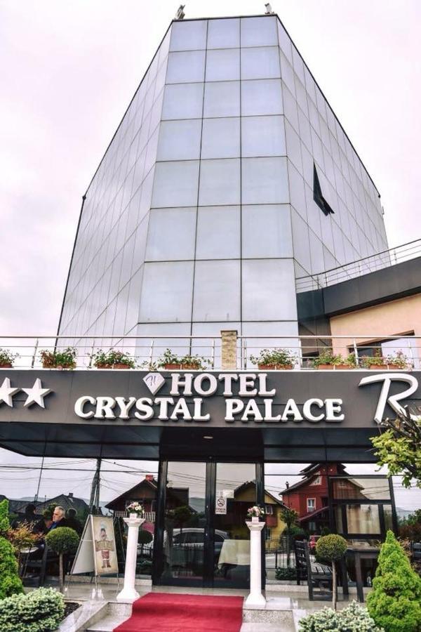 Hotel Crystal Palace Râmnicu Vâlcea Exterior foto